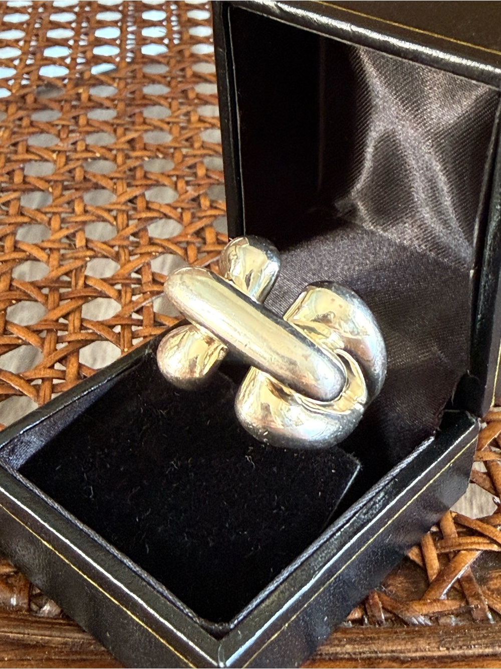 Elegant Double Loop and Bar Oxidized Ring Mexican Sterling Silver 925 size 9